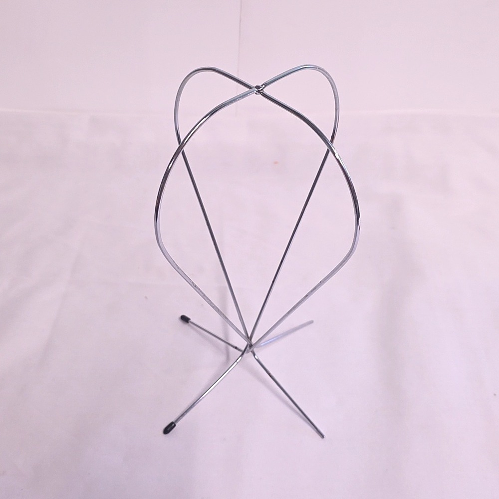 MCM Hat Stand Silver Chrome Wire Metal Tripod Tabletop Display Holder Industrial